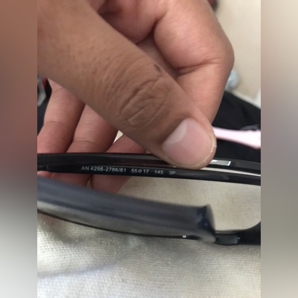 Arnette shades 🕶 - Picture 6 of 7